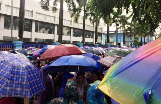 8.000 công nhân ngưng việc đòi đối thoại với ông chủ Trung Quốc