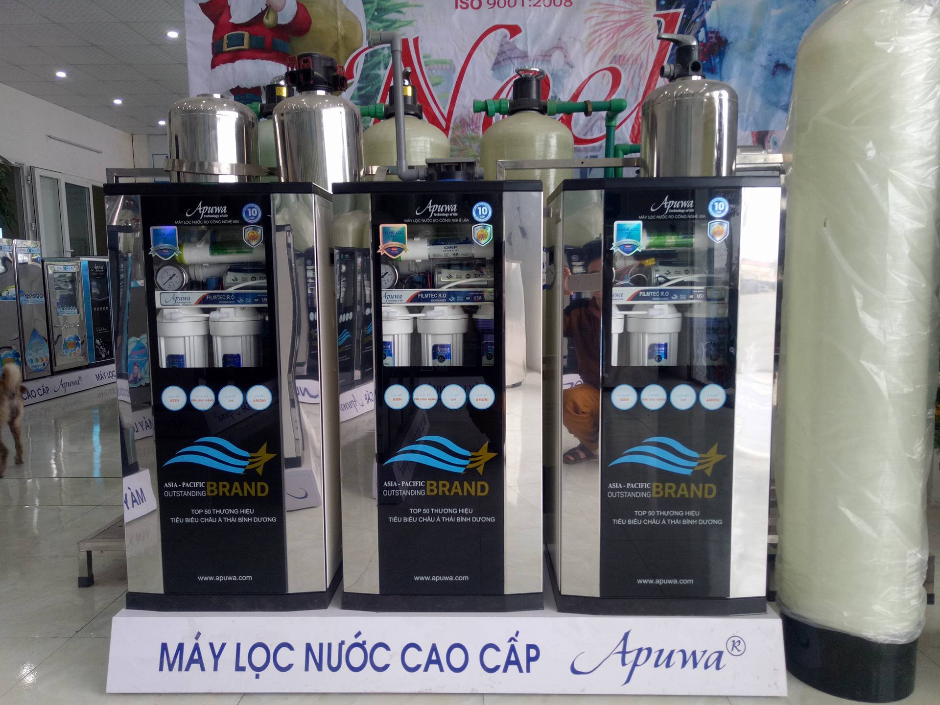 Máy lọc nước Apuwa, người bạn đồng hành bảo vệ sức khỏe gia đình Việt