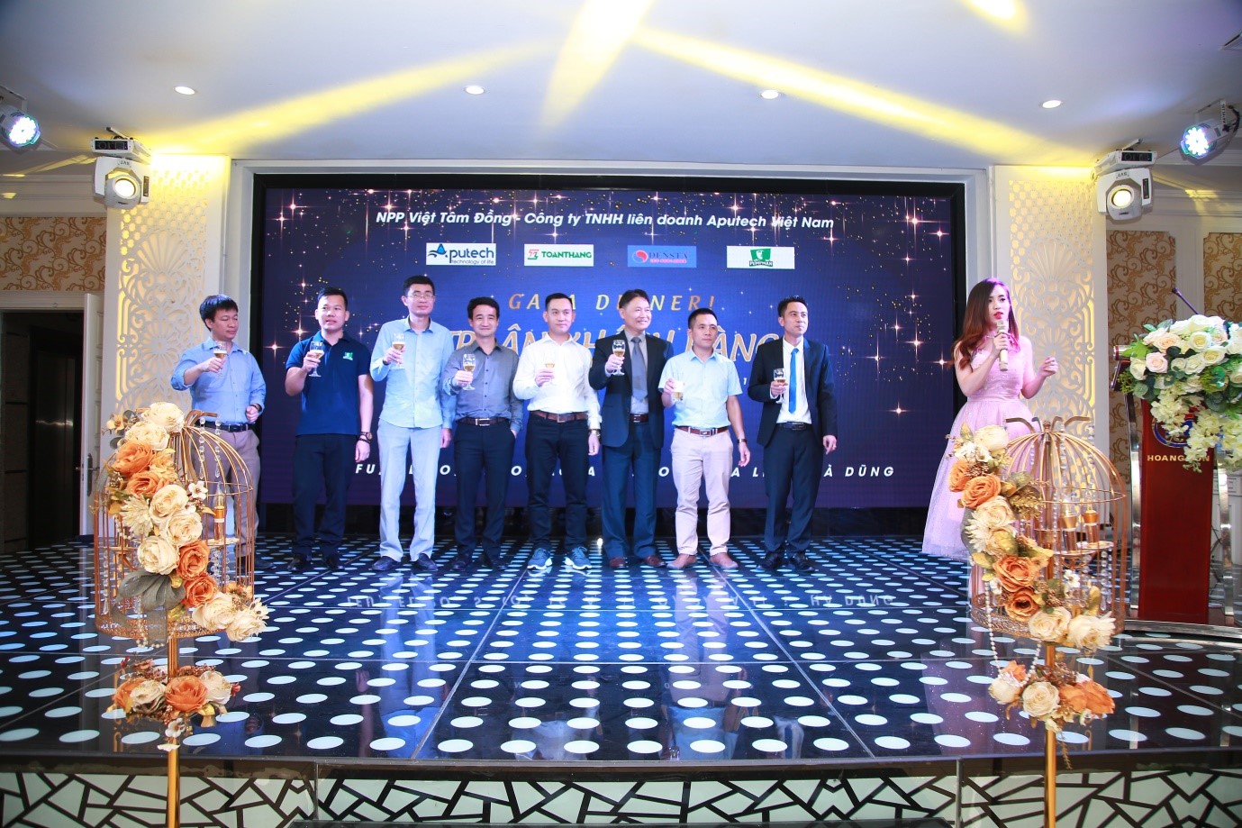 Liên doanh Aputech Việt Nam tổ chức hội nghị tri ân khách hàng