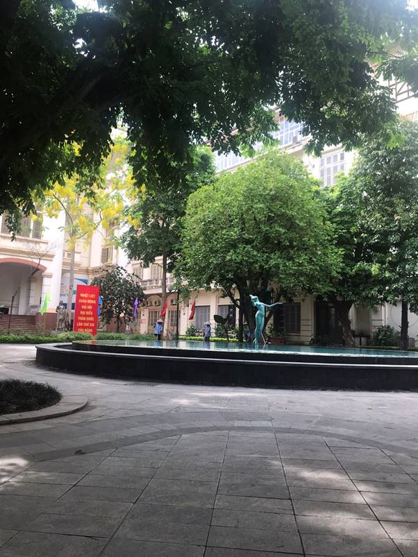 Hiệu trưởng trường Đại học mỹ thuật Việt Nam có dấu hiệu “lộng quyền”?