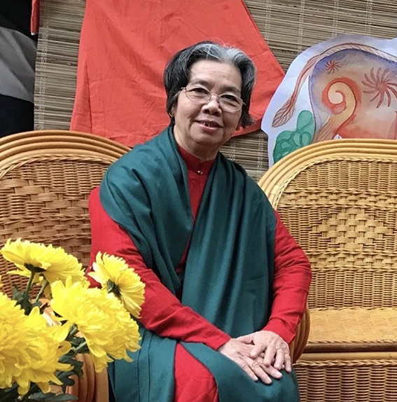 Những dòng suối xuân trong