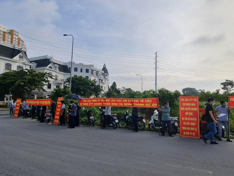 Mua đất từ thời tóc xanh, tóc sang màu bạc vẫn chưa nhận nền