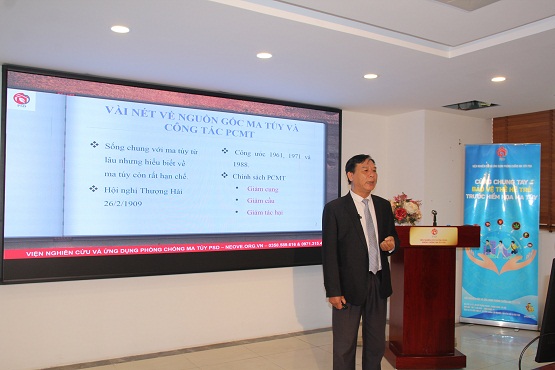 Quảng Ngãi: Tập huấn trực tuyến công tác phòng, chống HIV/AIDS, ma tuý, mại dâm cho giáo viên, cán bộ quản lý và học sinh trung học