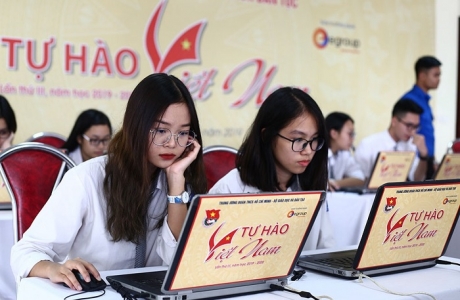Nhận diện và đấu tranh phòng, chống lợi dụng quyền tự do ngôn luận, tự do báo chí