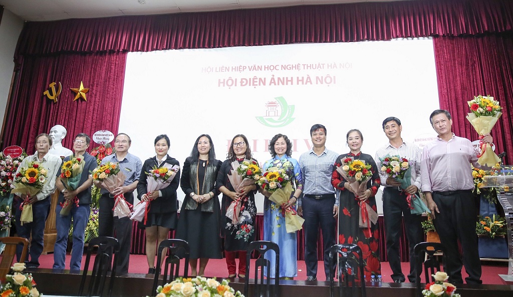 Nhà biên kịch Bành Thị Mai Phương là tân Chủ tịch Hội Điện ảnh Hà Nội