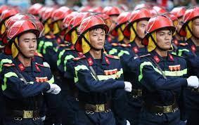 Bài 2. Khắc phục khó khăn, không ngại hy sinh gian khổ