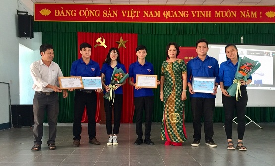 Trao giải cuộc thi trực tuyến: “Quảng Nam – Vì một biển xanh đầy cá”