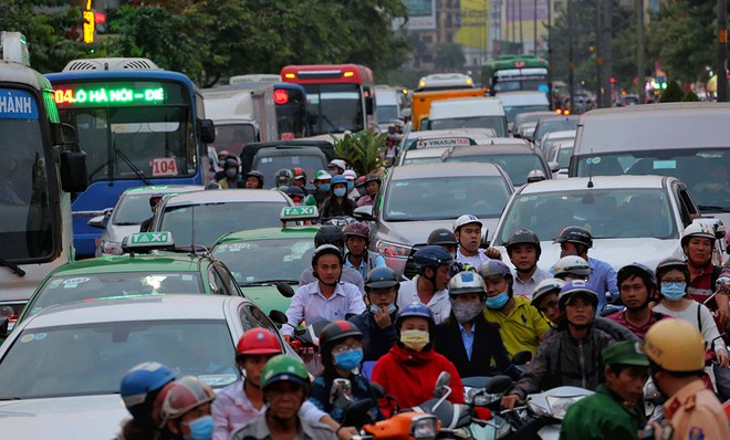 Hà Nội dự kiến thu “phí giảm ùn tắc giao thông”