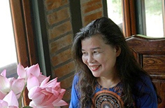 Bài thơ Khi dòng chảy không phải là nước của tác giả Phạm Thị Phương Thảo