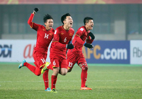 Gia đình sang tiếp lửa tuyển thủ U23 Việt Nam chơi trận chung kết thế nào?